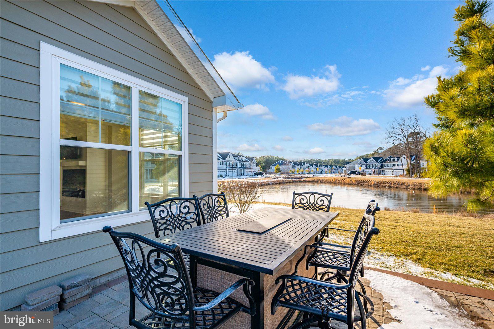 BAYSIDE - Residential