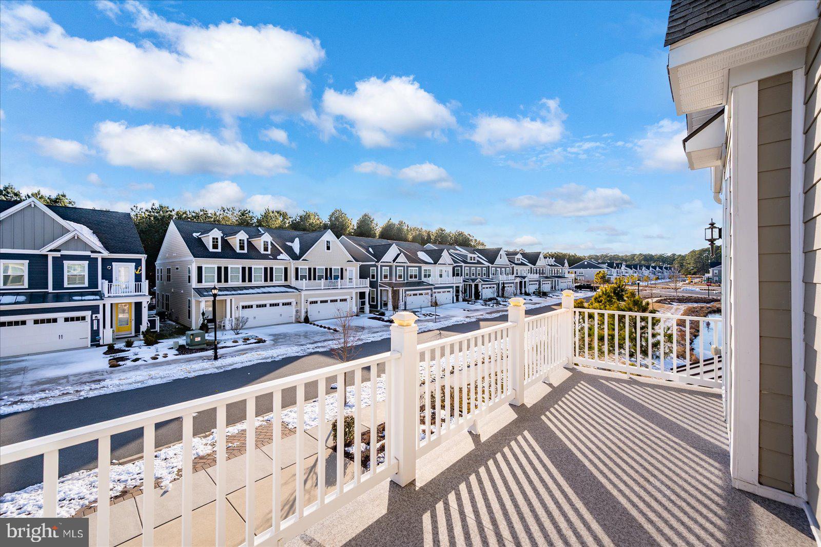 BAYSIDE - Residential