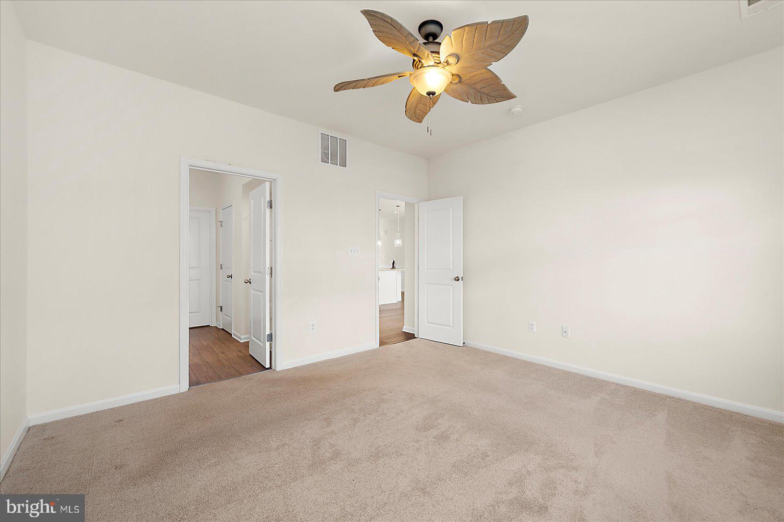 BAYSIDE - Residential