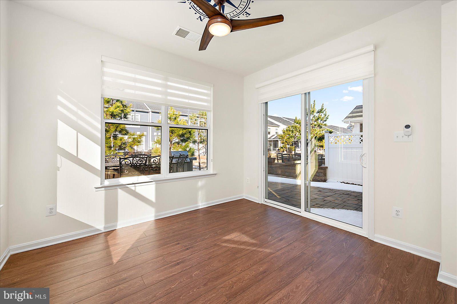 BAYSIDE - Residential