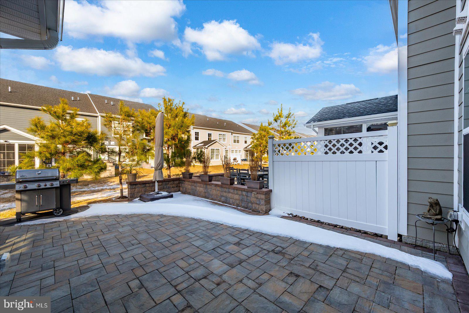 BAYSIDE - Residential