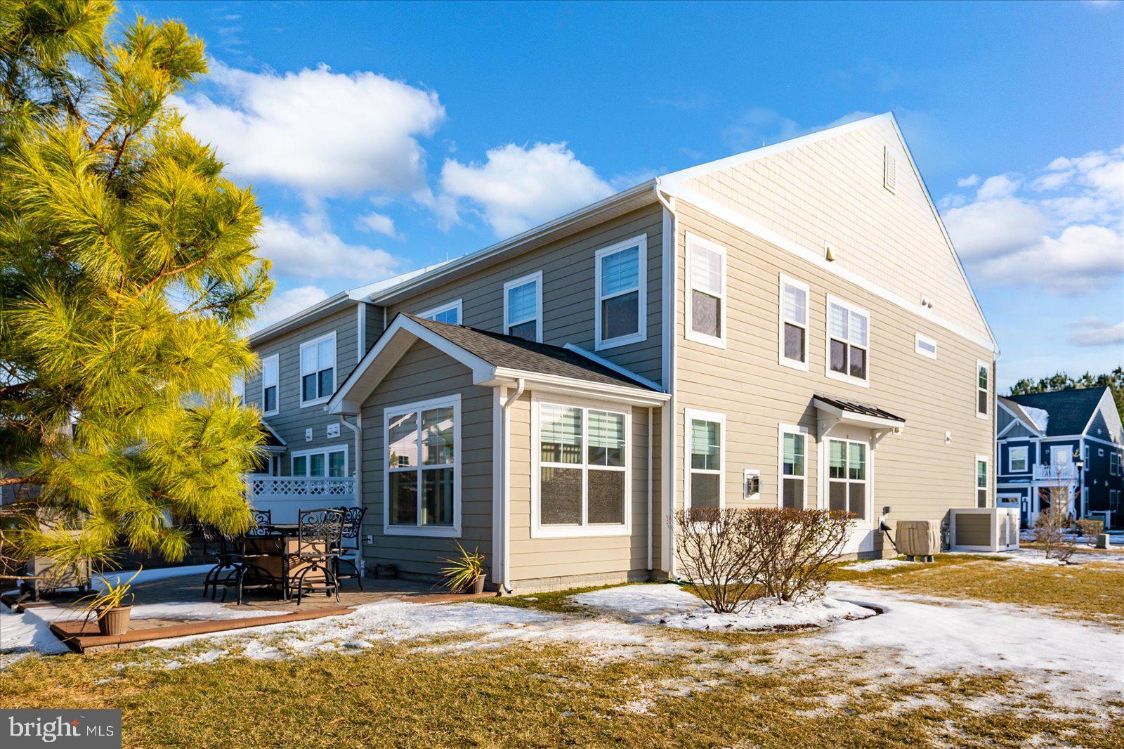 20531 CATTAIL CREEK LANE