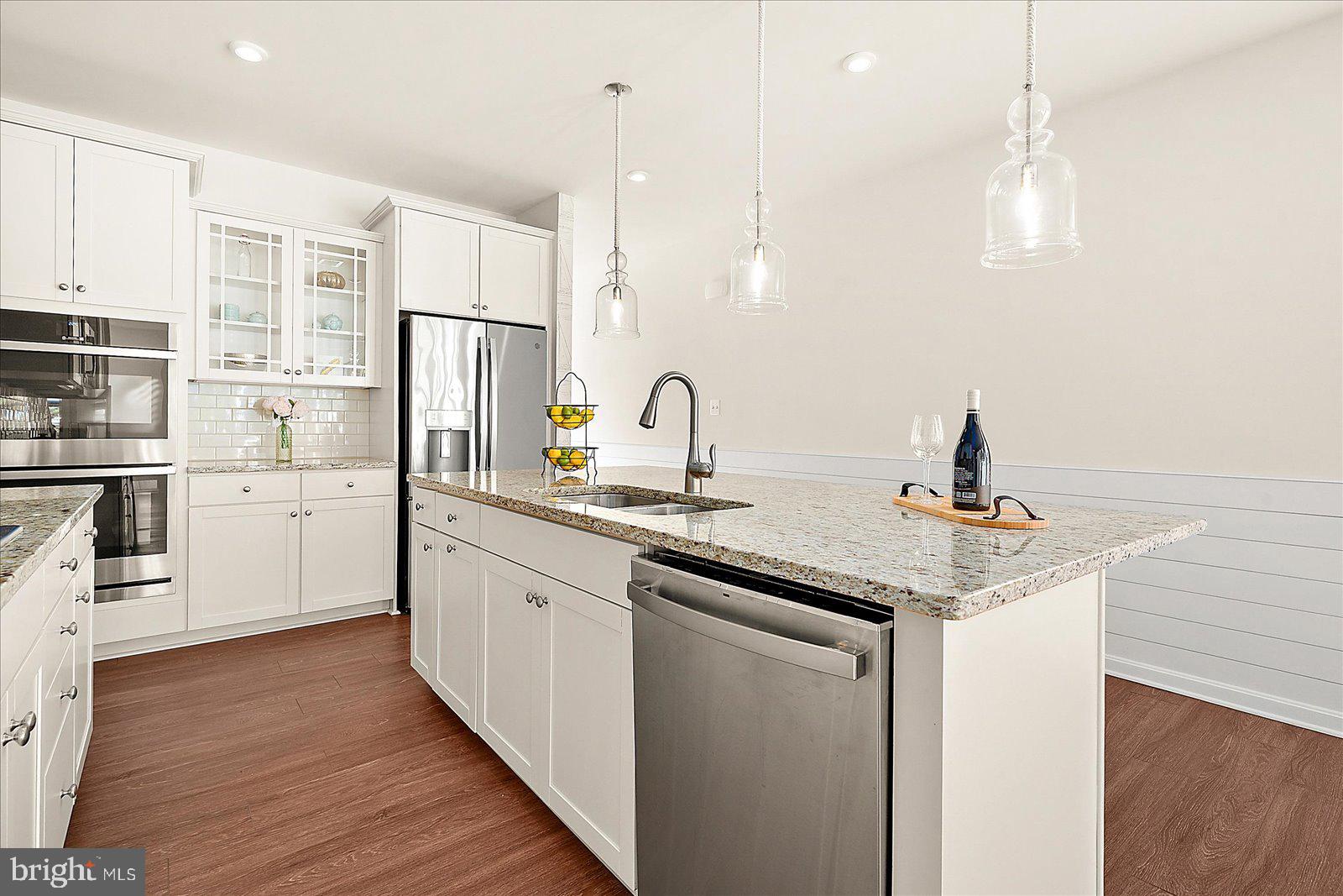 BAYSIDE - Residential