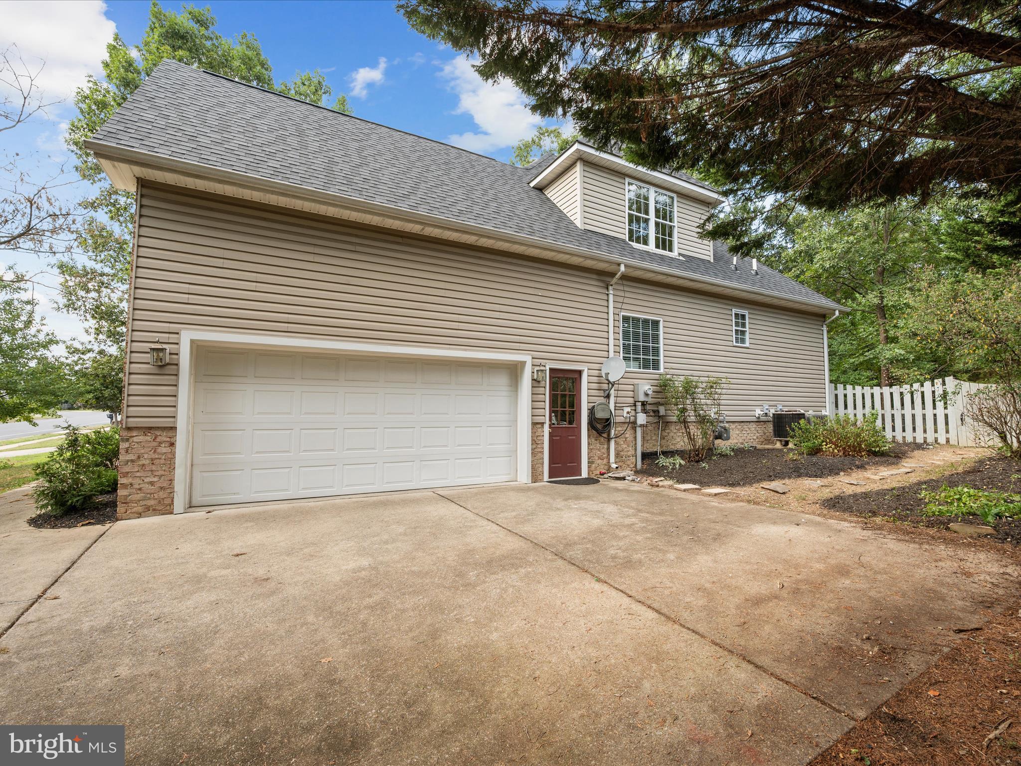 RAVENWING - Residential