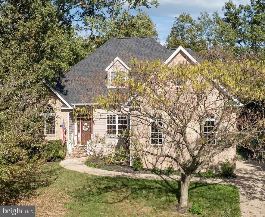 ***RECENT UPGRADES:  NEW ROOF 2025, NEW AIR HANDLERS 2024, NEW CARPET 2025, HOUSE POWERWASHED 2025, TANKLESS WASTER HEATER LESS THAN 5 YEARS OLD***  Welcome home to Kinross Drive in Ravenwing... an ideal location.  This community offer nice, wide sidewalks and bright street lights for early morning or late evening walks.  
Inside, you'll find gleaming hardwood floors and, the much preferred…one level living, with a spacious primary suite on the main floor.  The home also features a main level office, perfect for working from home.
Located upstairs are the three remaining bedrooms and full bath.  The room over the garage is double insulated for comfort and noise reduction.  All in all, it offers a whopping 3,793 total square feet!
Step outside to a fenced backyard and a low maintenance composite deck perfect for entertaining.
This beautifully maintained home offers the perfect blend of comfort, convenience and accessibility and charm.
Ravenwing is less than five minutes to I81, Shenandoah University and under 10 to Historic Downtown Winchester, shopping and restaurants.  CALL TODAY TO SCHEDULE YOUR SHOWING.