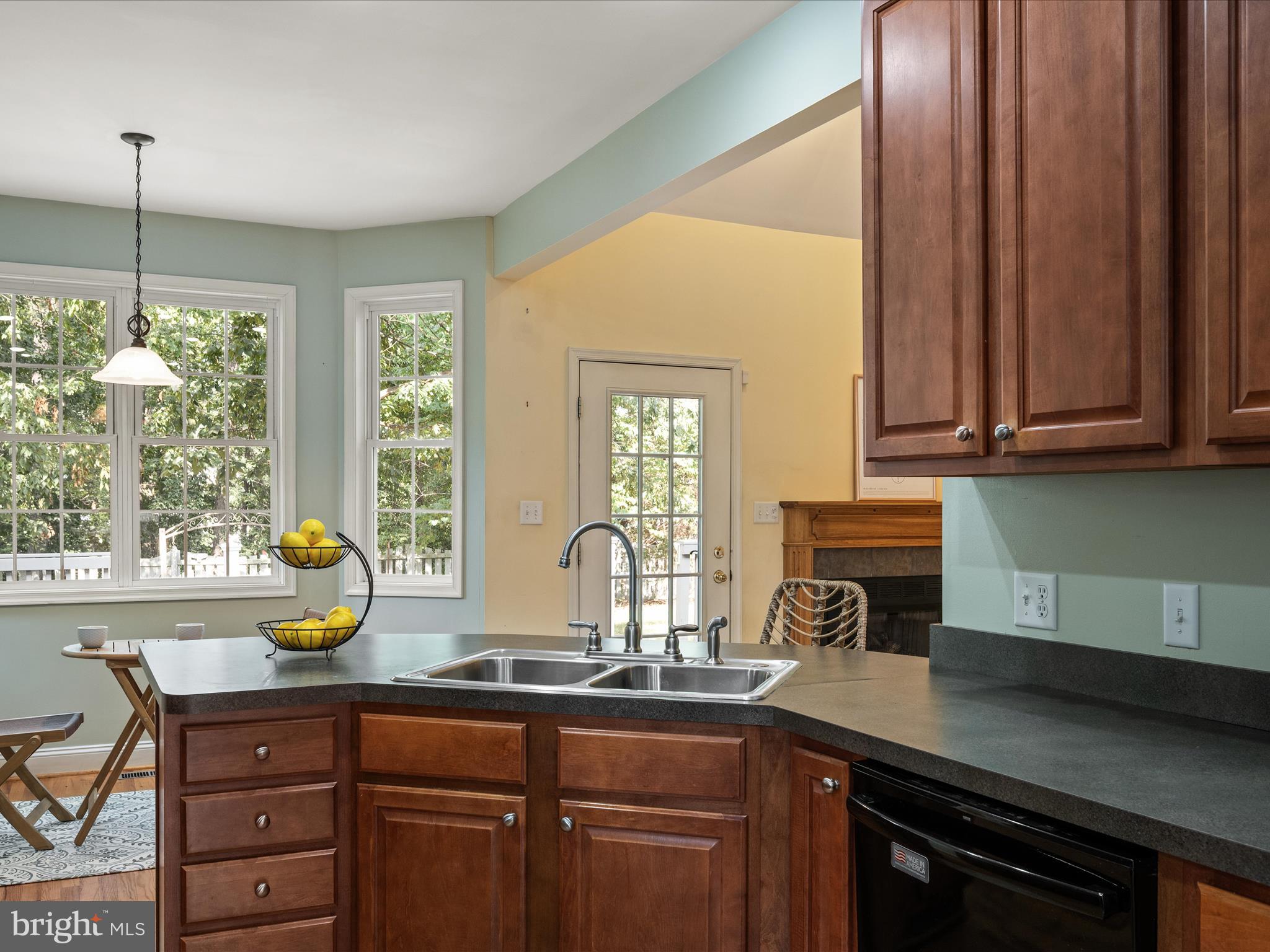 RAVENWING - Residential