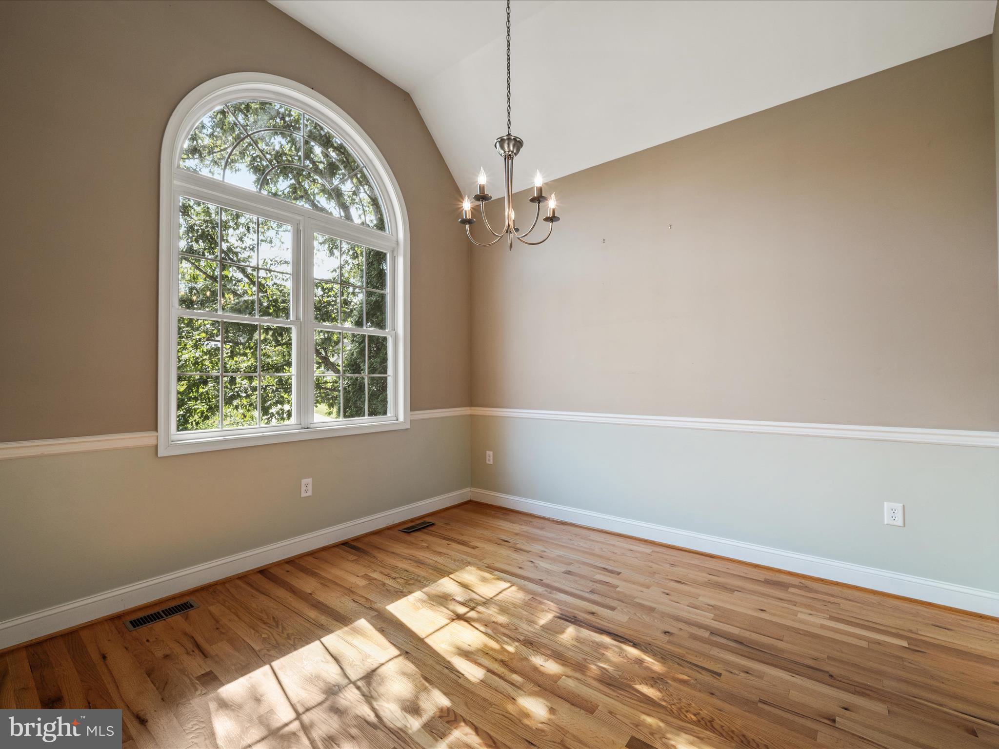 RAVENWING - Residential