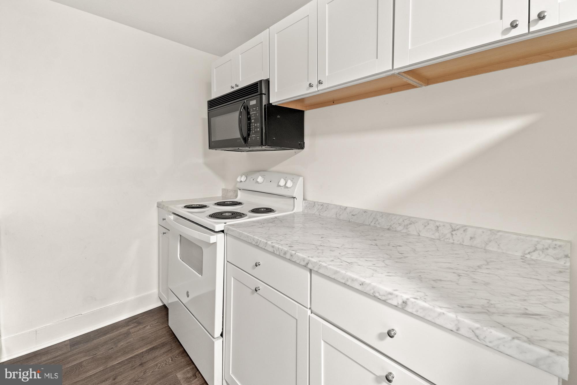 BRADDOCK HEIGHTS - Residential Lease