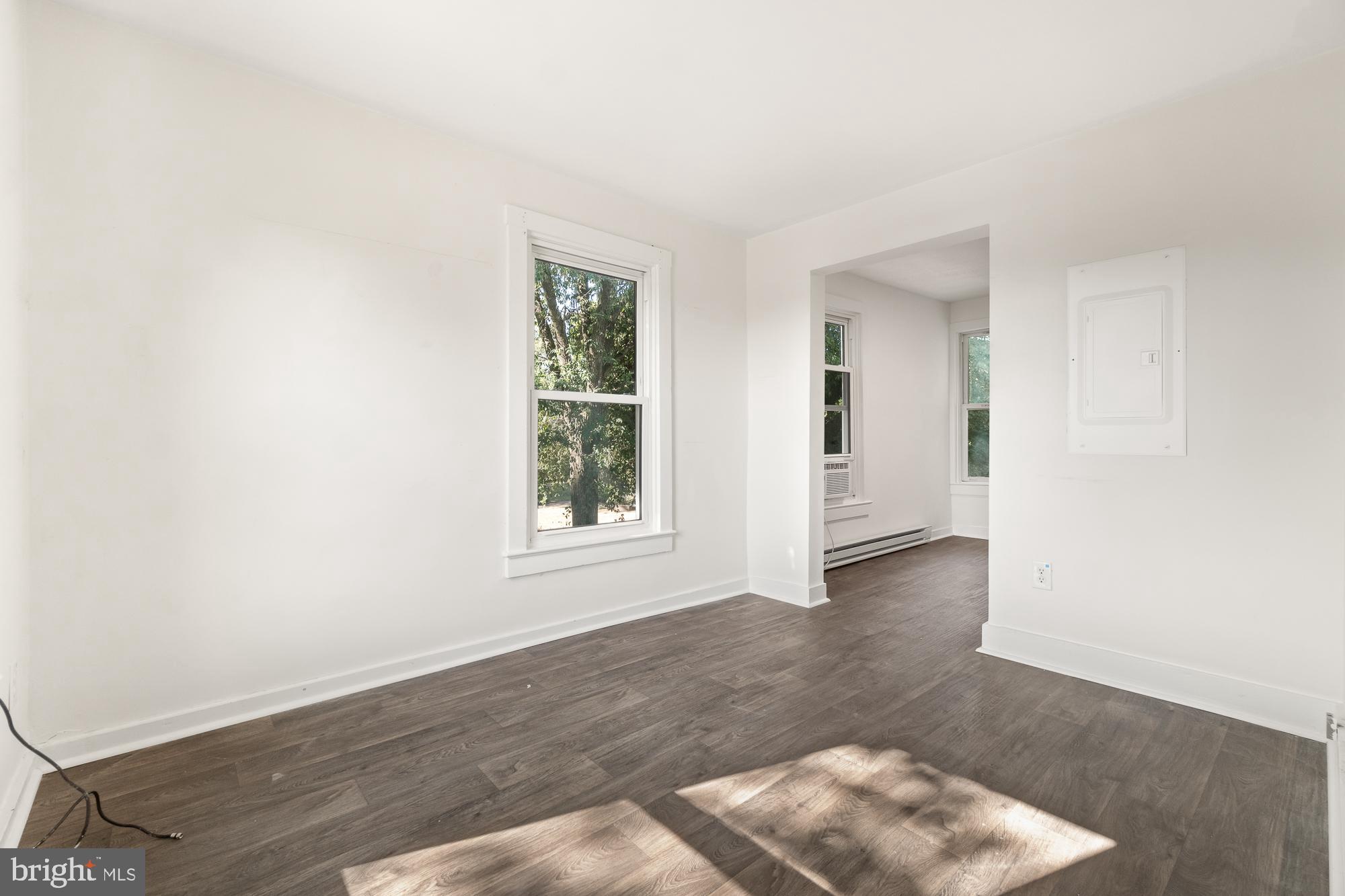 BRADDOCK HEIGHTS - Residential Lease