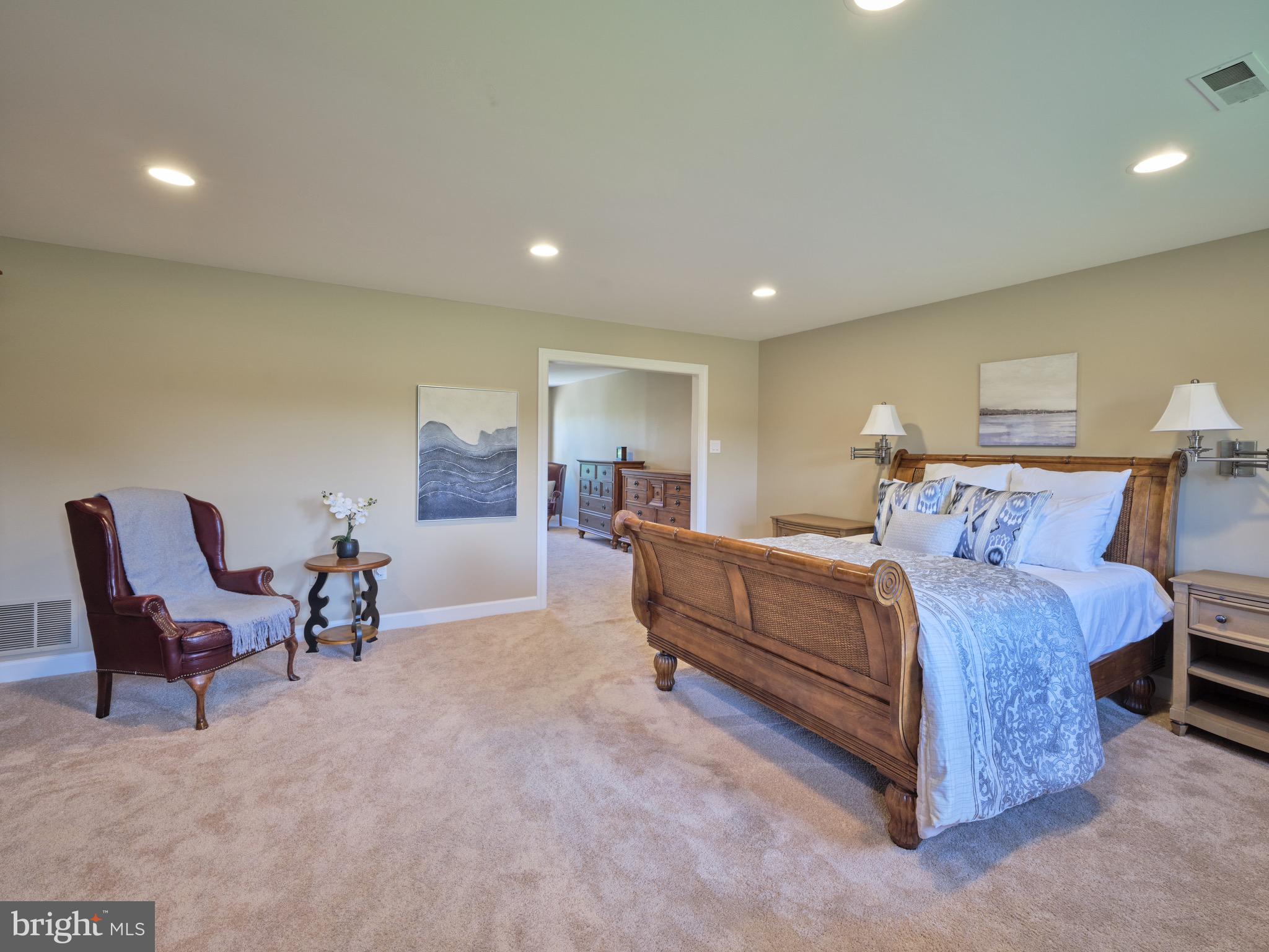 STONY HILL ESTS - Residential