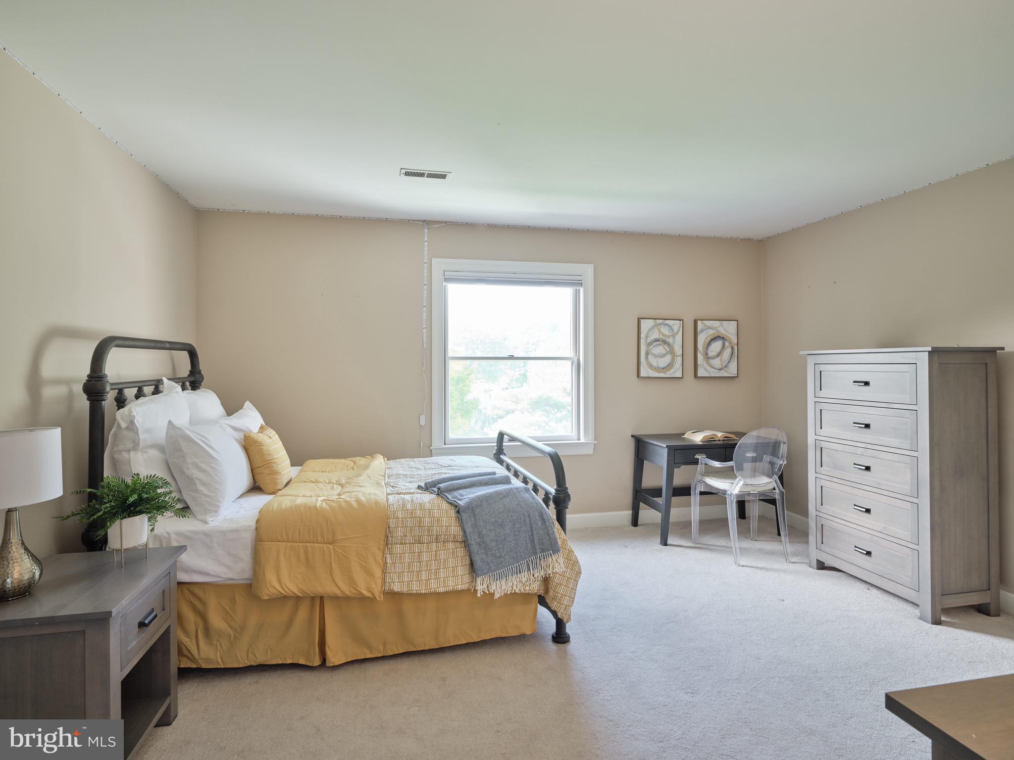 STONY HILL ESTS - Residential