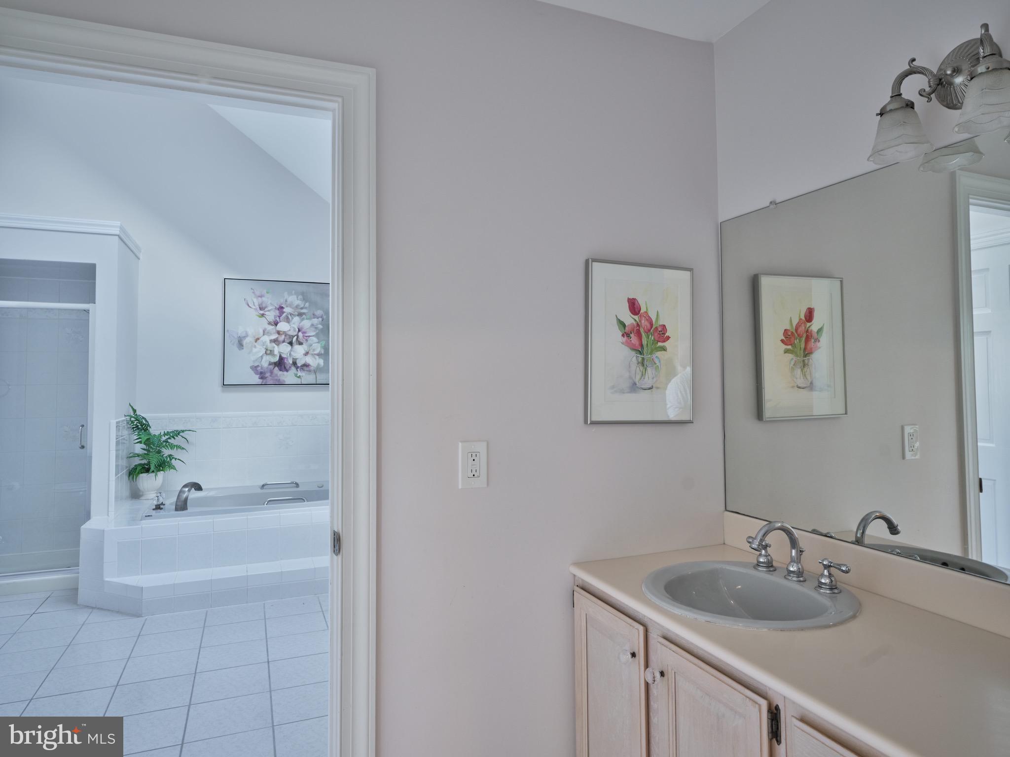 STONY HILL ESTS - Residential