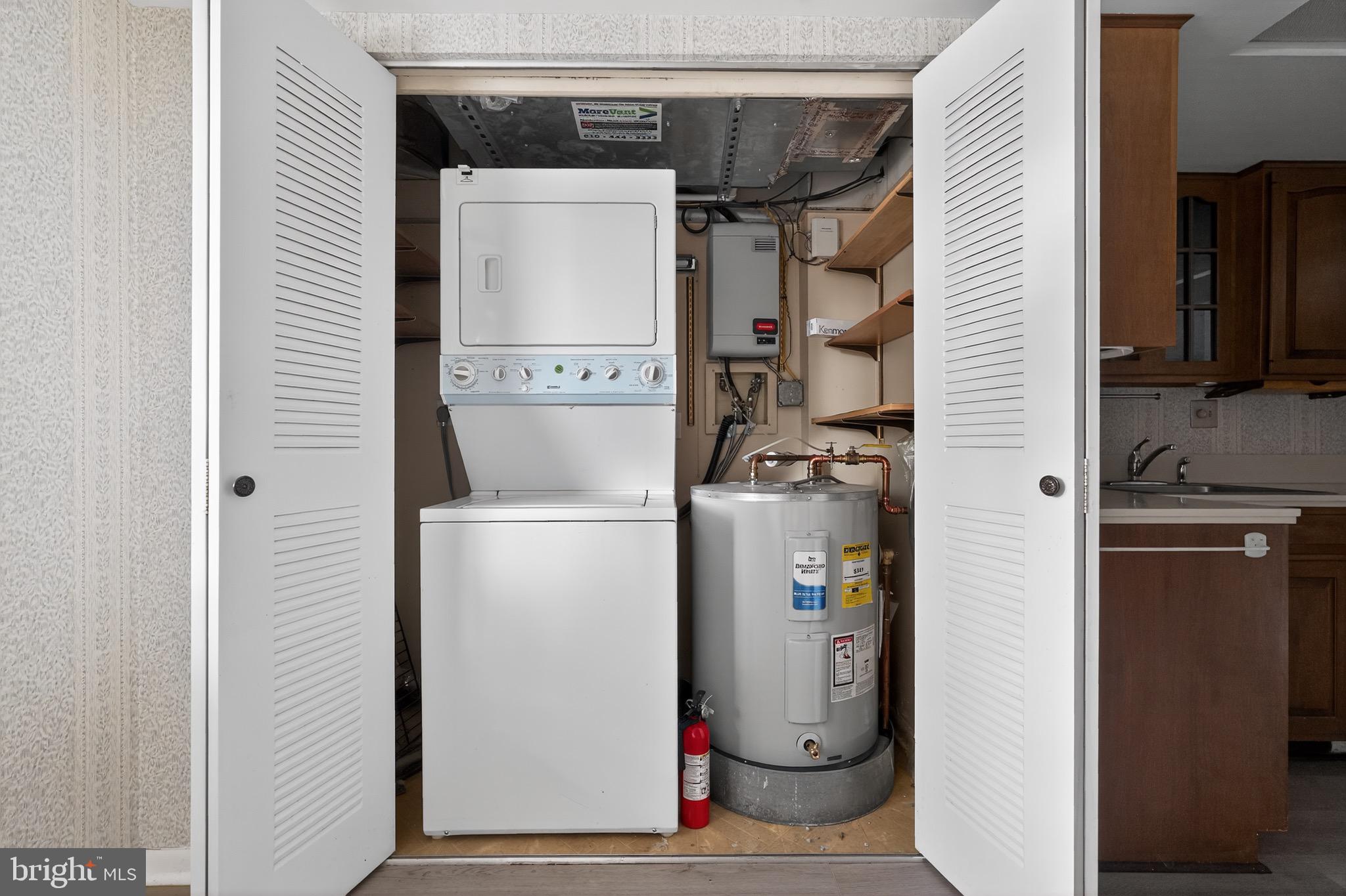 PUTNAM VIL - Residential