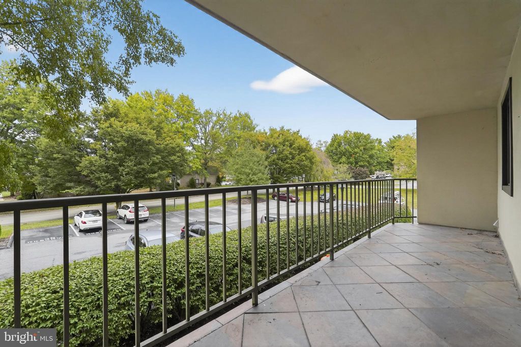 Photo of 1000 Putnam Boulevard #205, WALLINGFORD, PA 19086 (MLS # PADE2102124)
