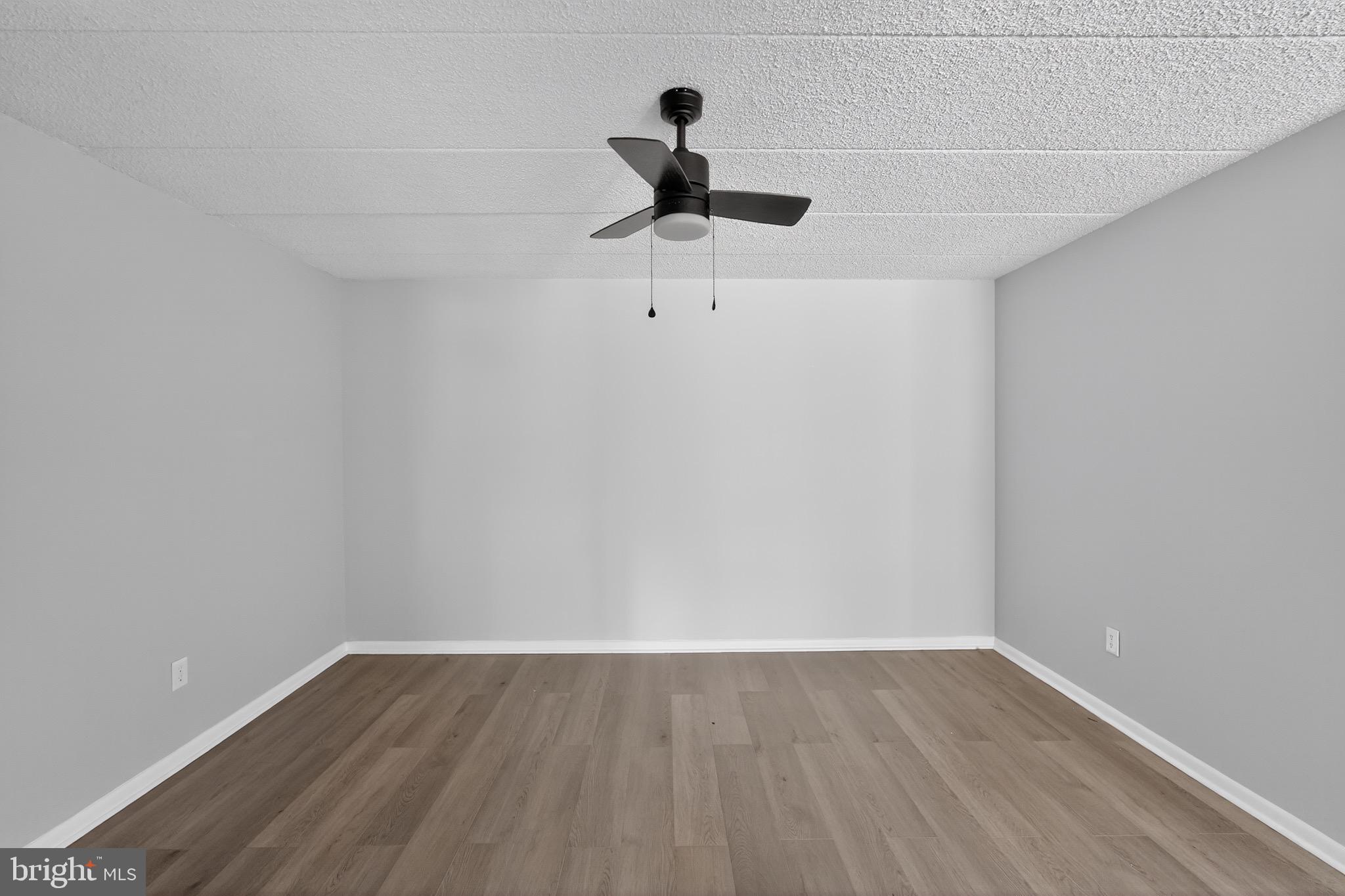 PUTNAM VIL - Residential