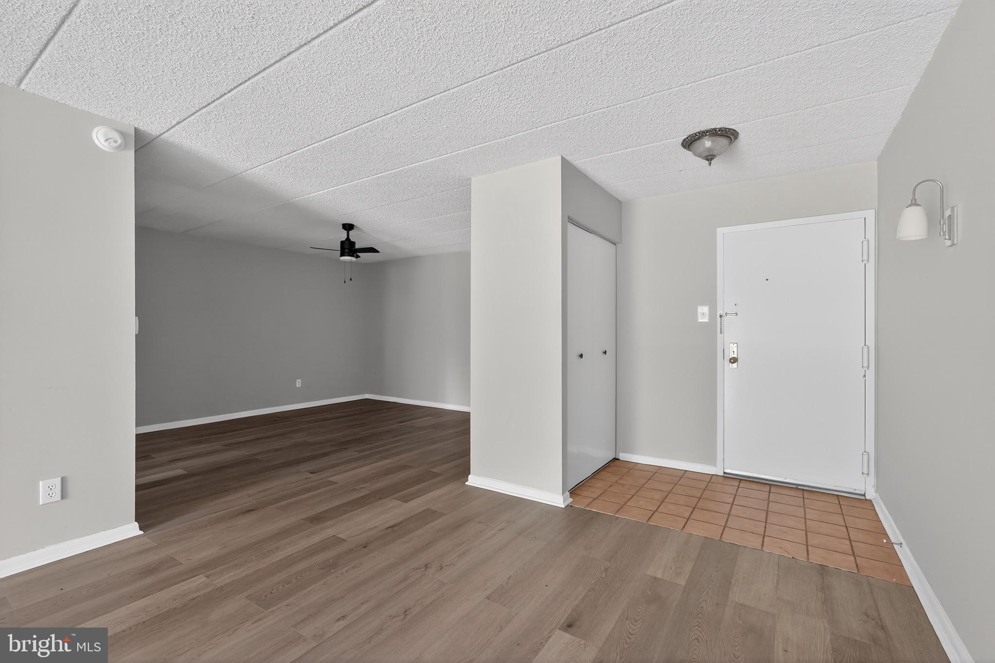 1000 PUTNAM BOULEVARD 205