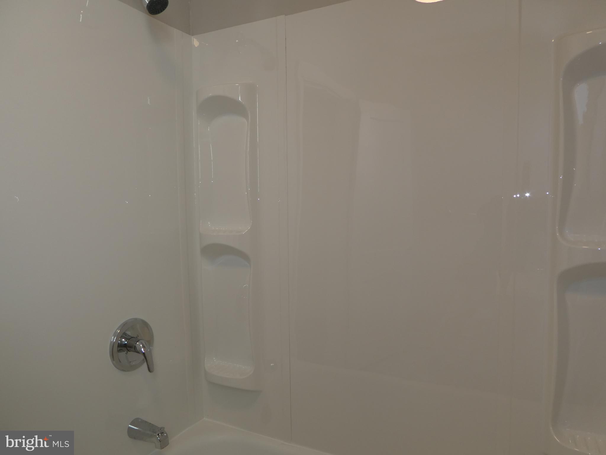 KIRKLYN - Residential