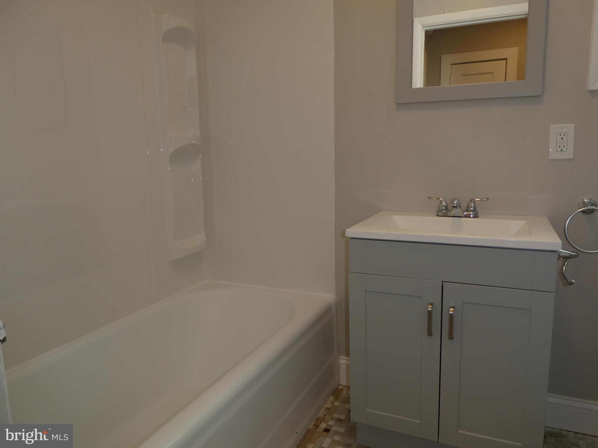 KIRKLYN - Residential