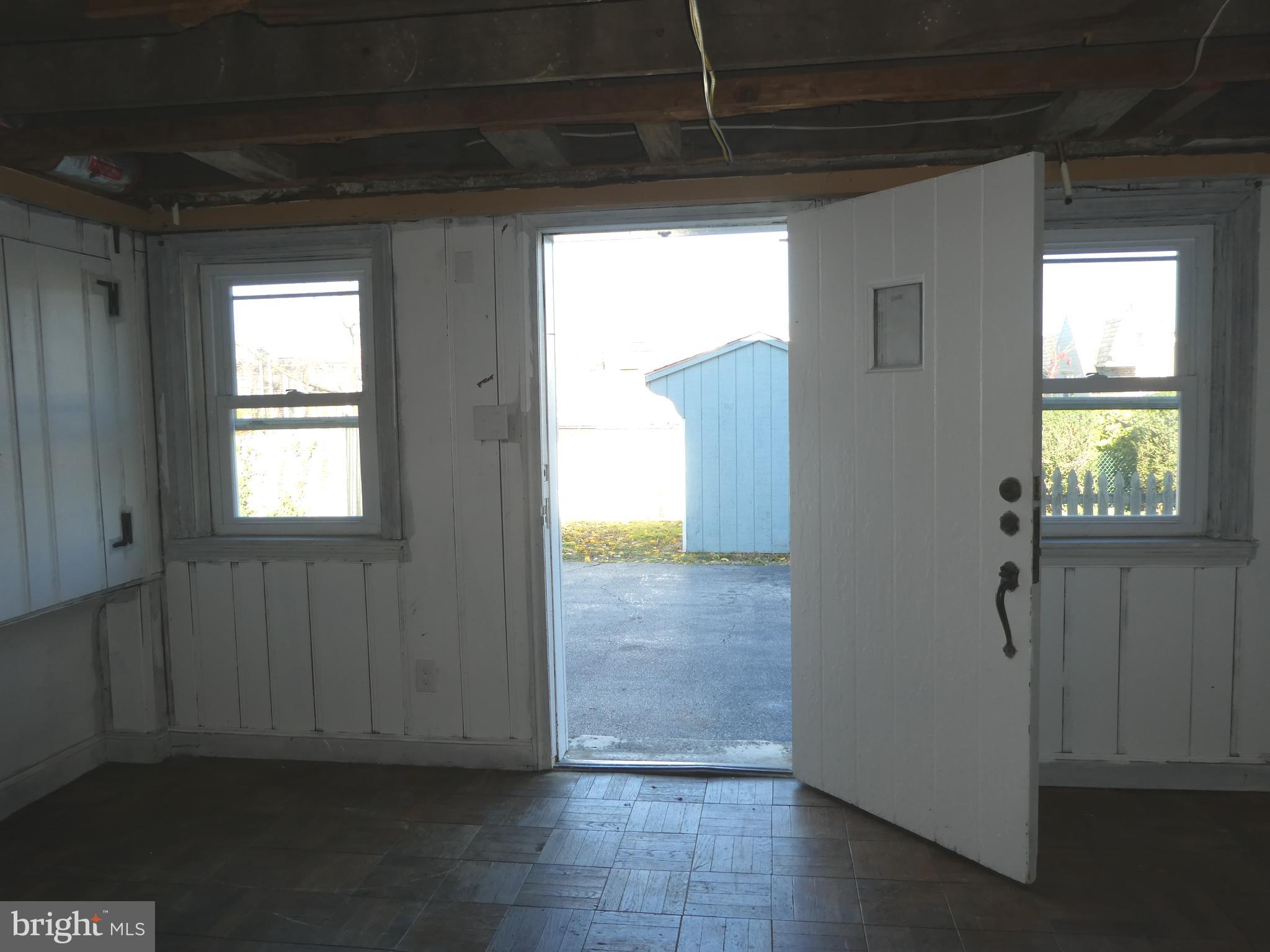 KIRKLYN - Residential