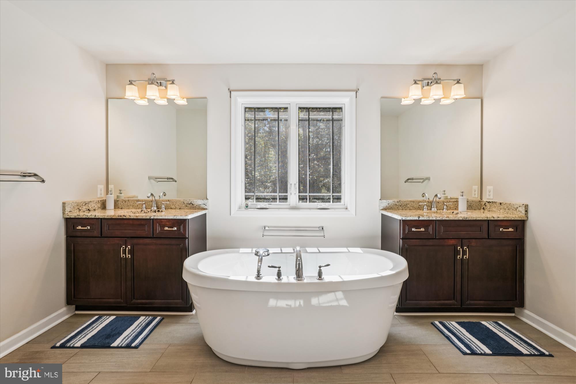 HOLLYBROOK FARM SUB - Residential