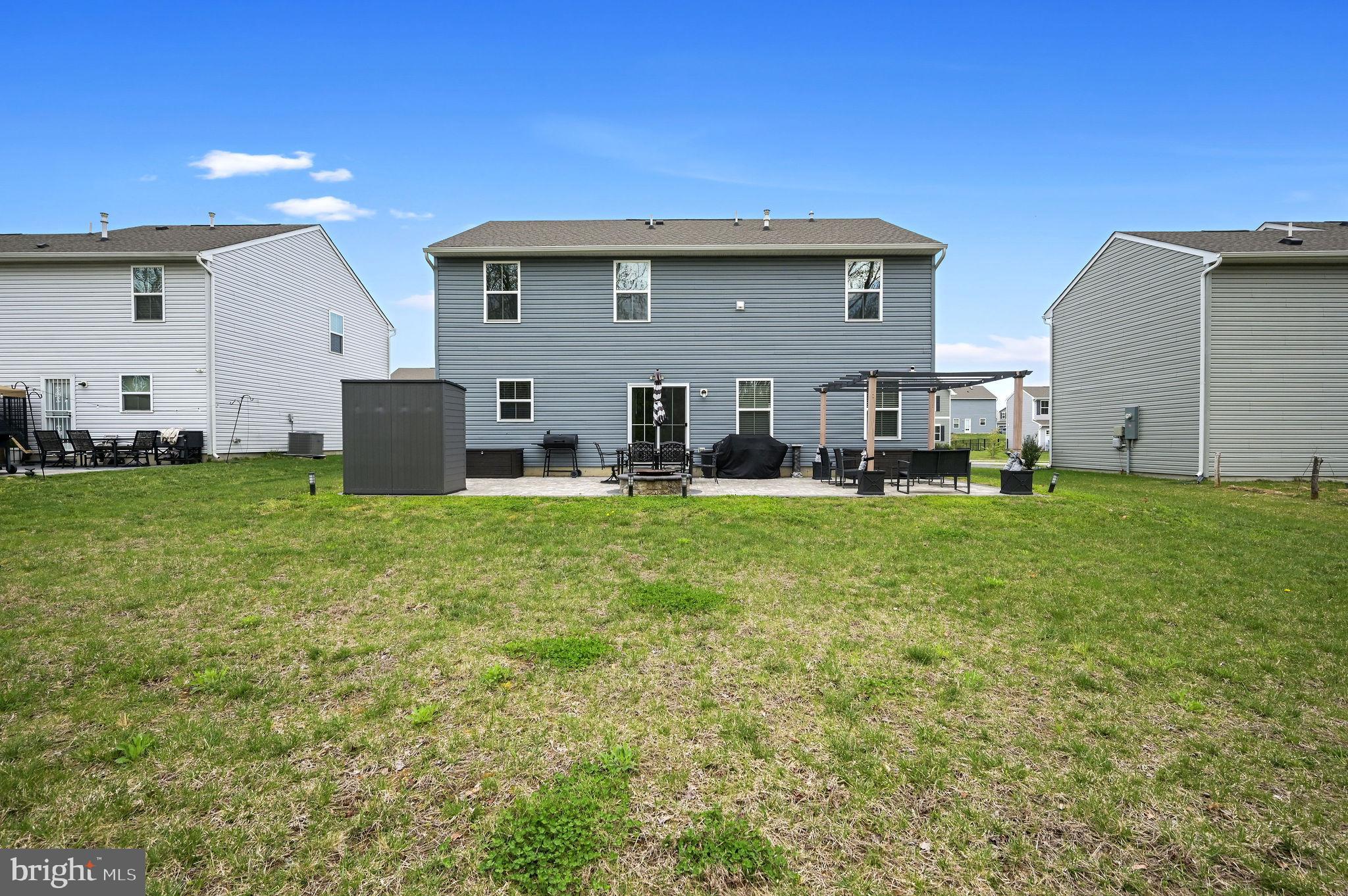 343 SEDIMENTARY ROCK ROAD