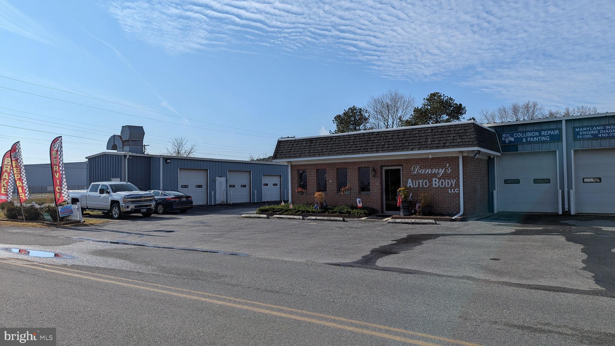 325 S UNIVERSITY AVENUE