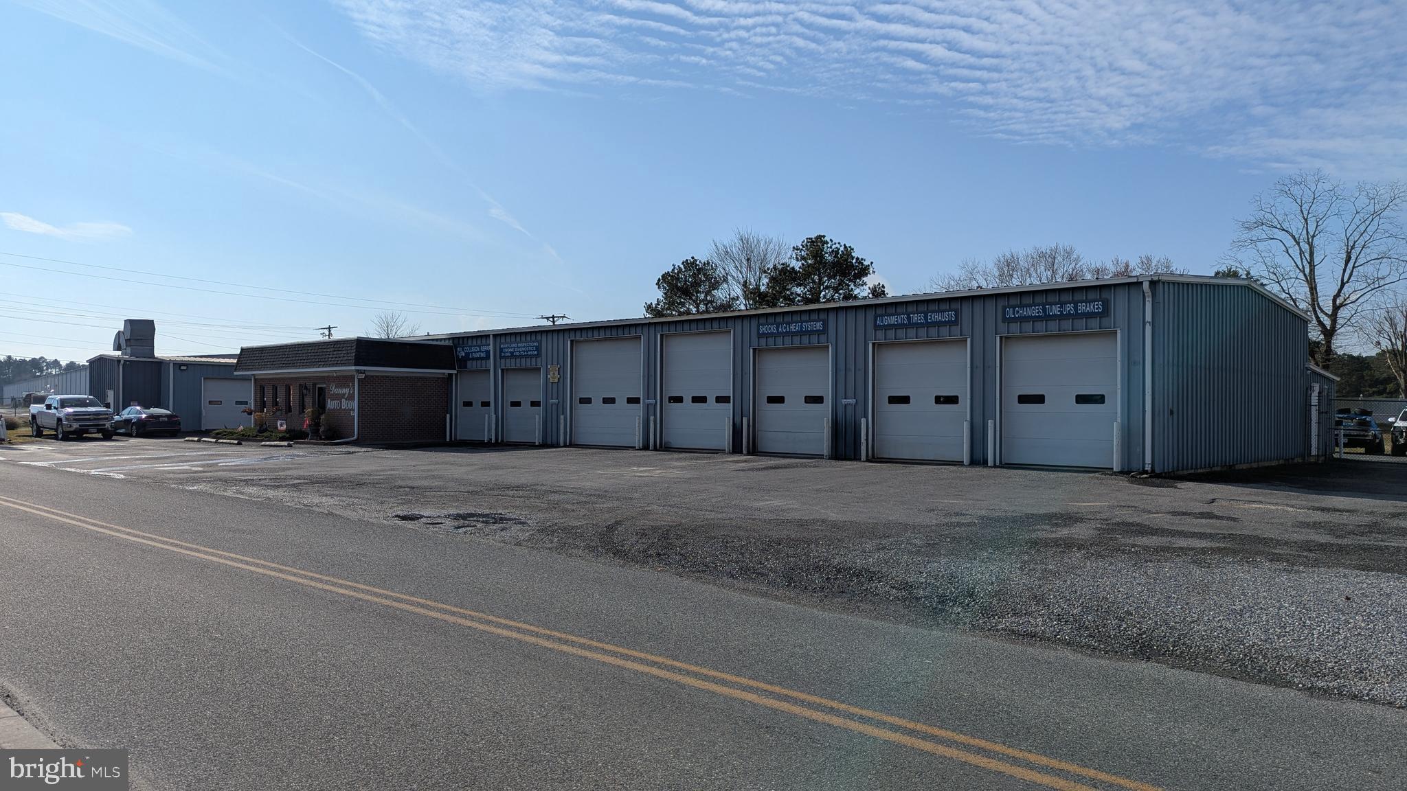 325 S UNIVERSITY AVENUE