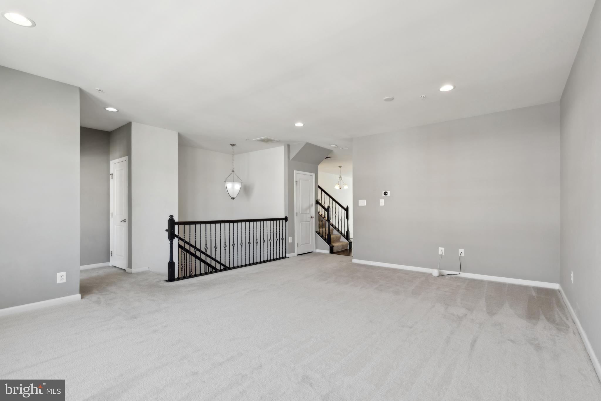 LINTON AT BALLENGER - Residential