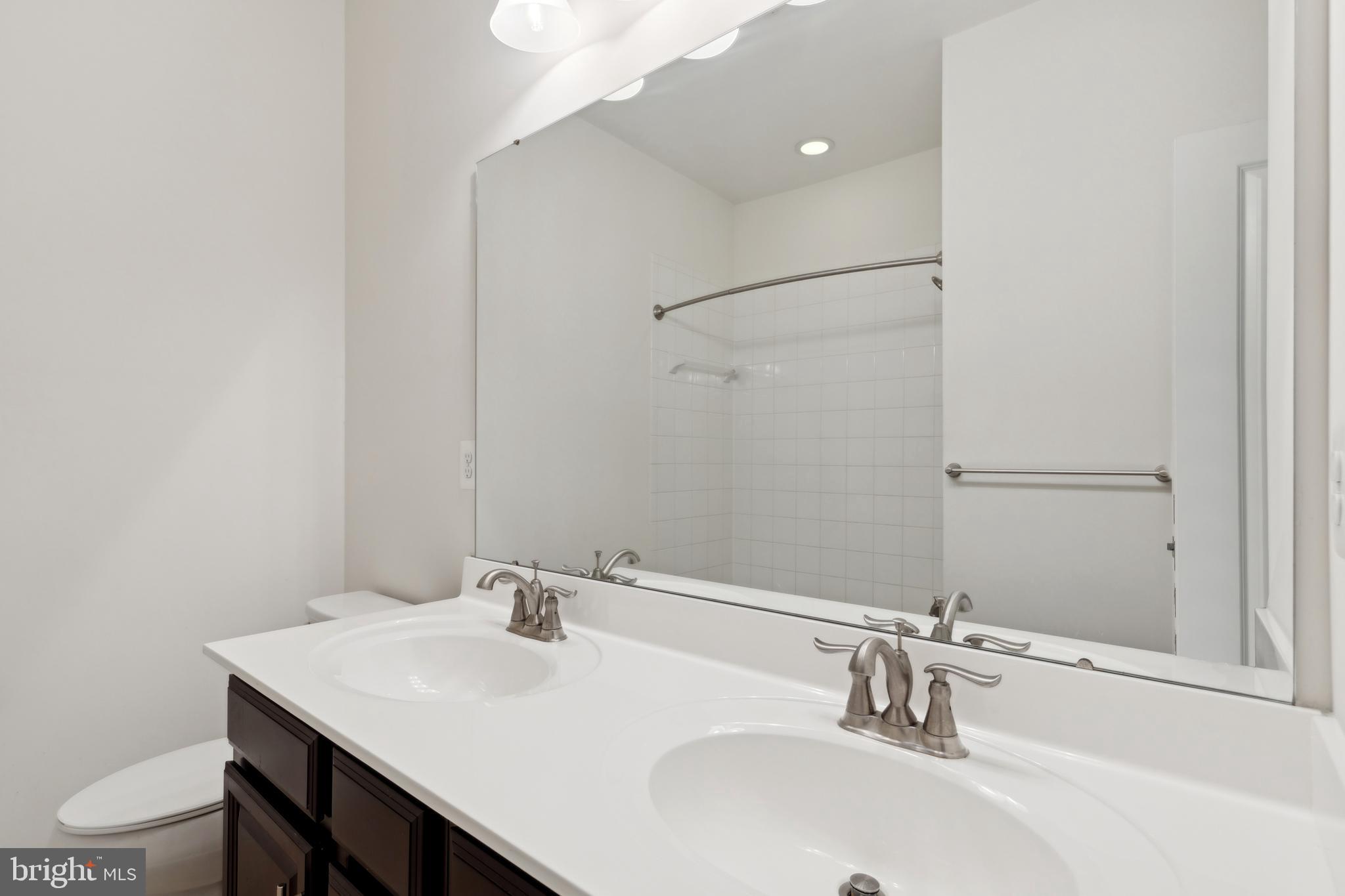 LINTON AT BALLENGER - Residential