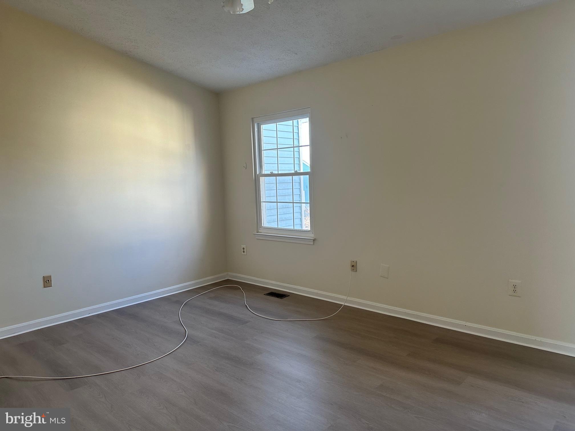 FERNSHIRE FARMS - Residential Lease