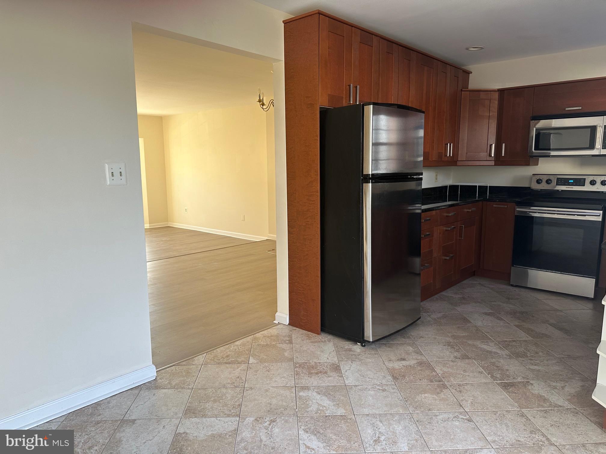 FERNSHIRE FARMS - Residential Lease