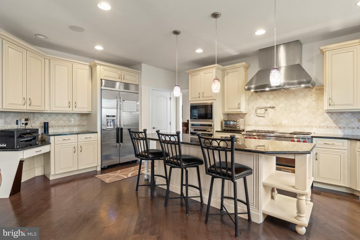 HORSHAM VALLEY ESTAT - Residential