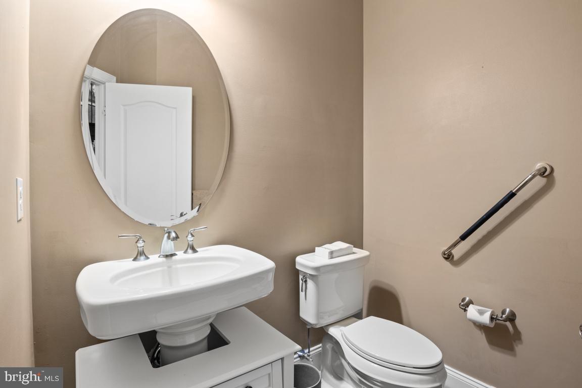 HORSHAM VALLEY ESTAT - Residential