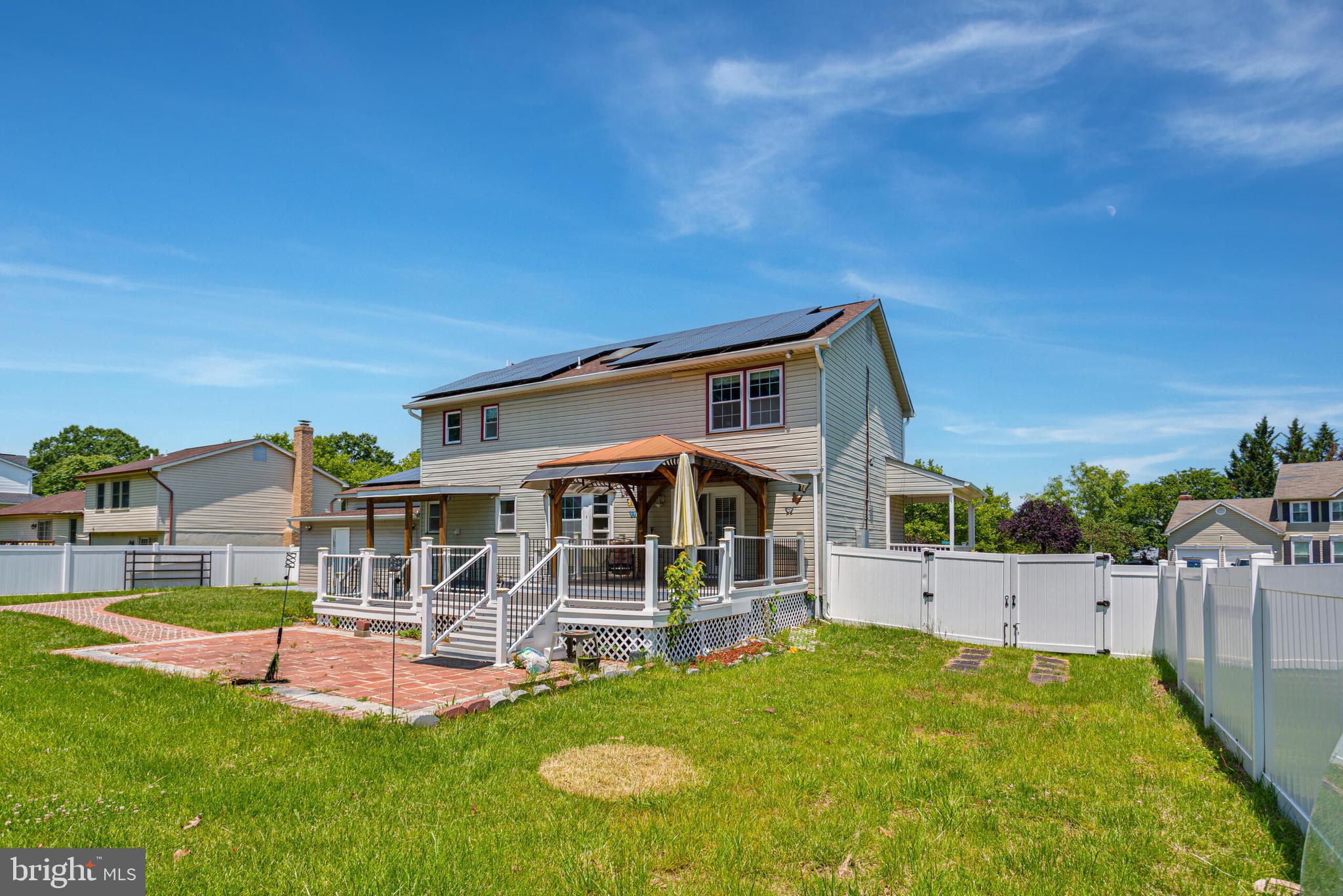 GORDONS CORNER - Residential