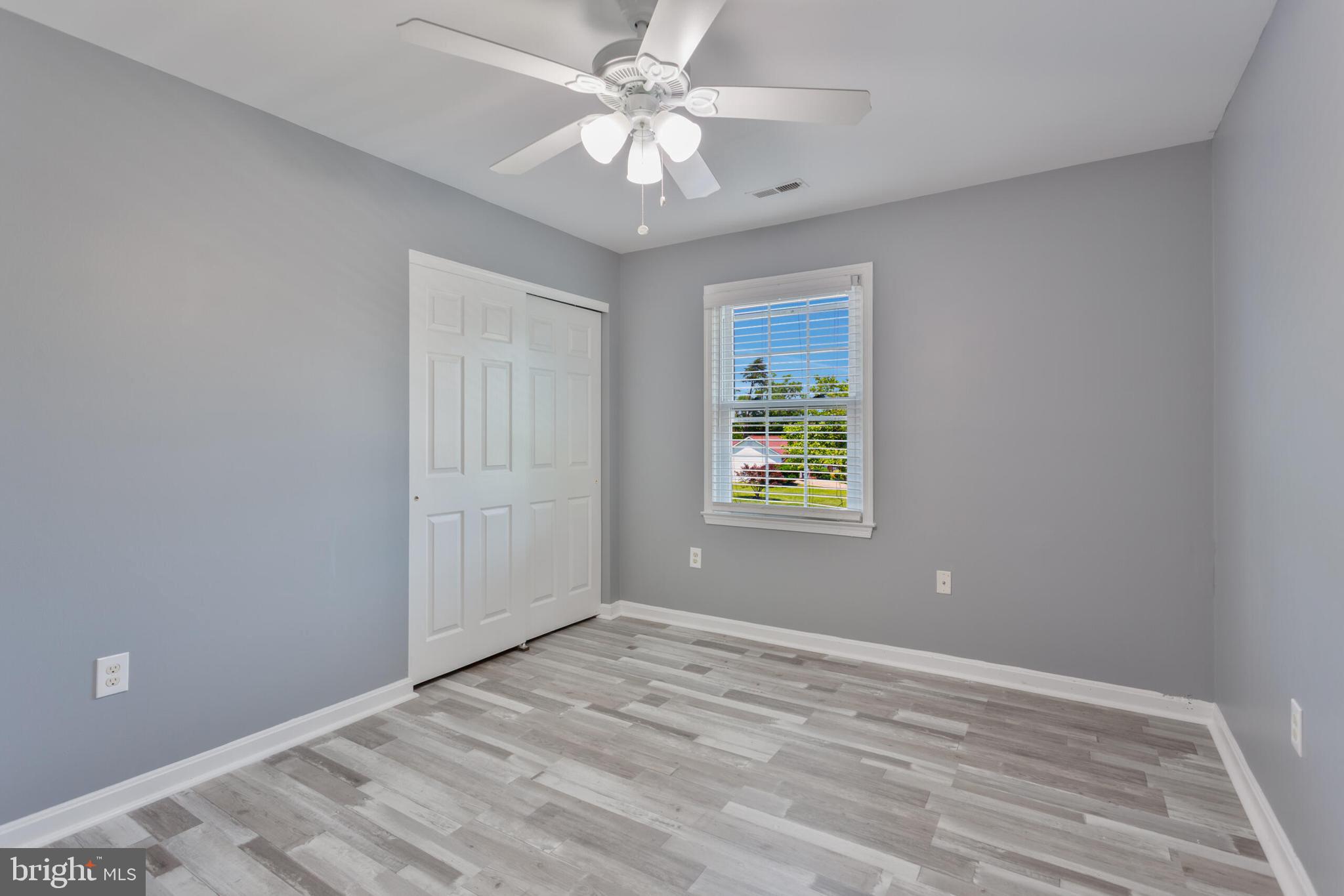 GORDONS CORNER - Residential