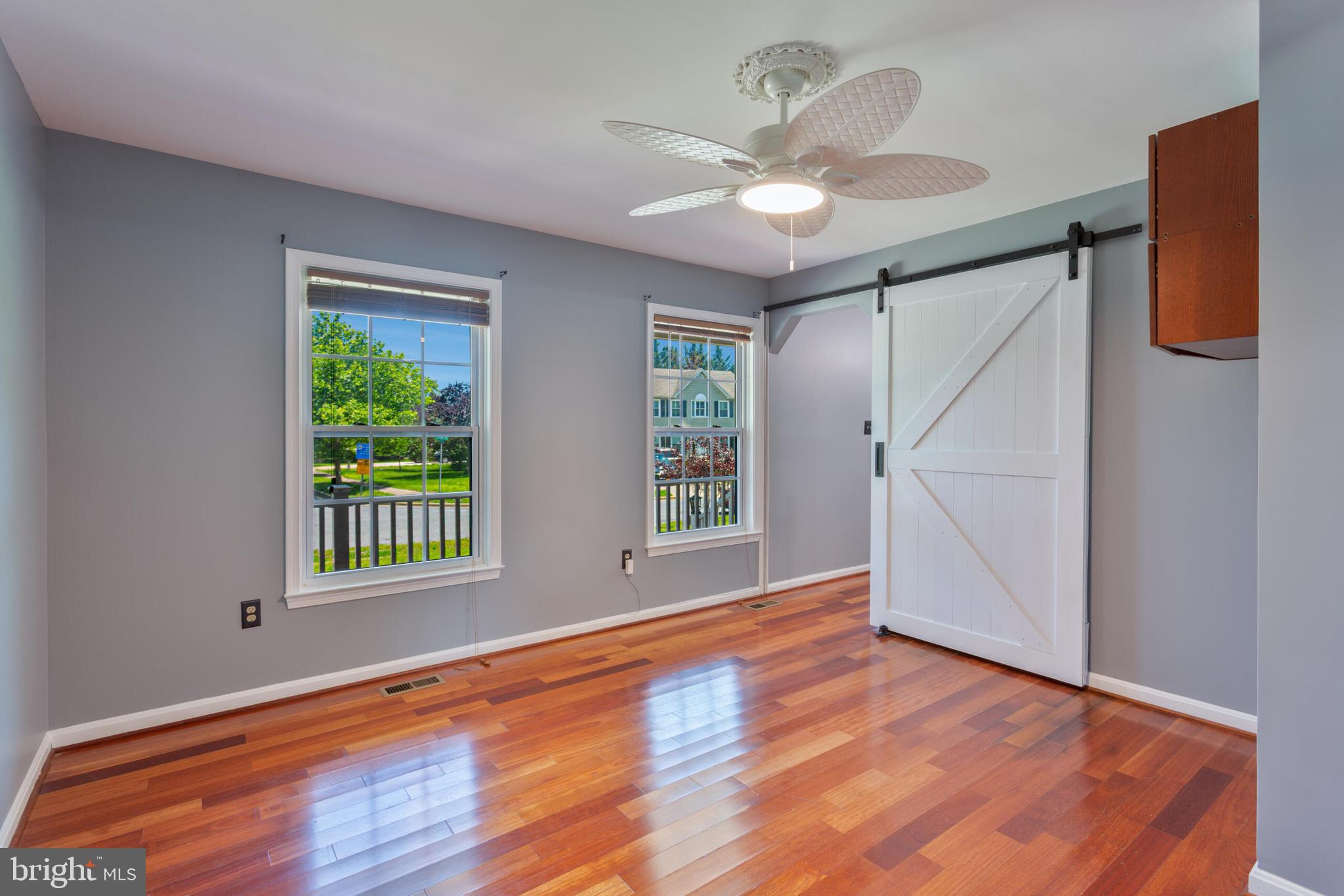 GORDONS CORNER - Residential