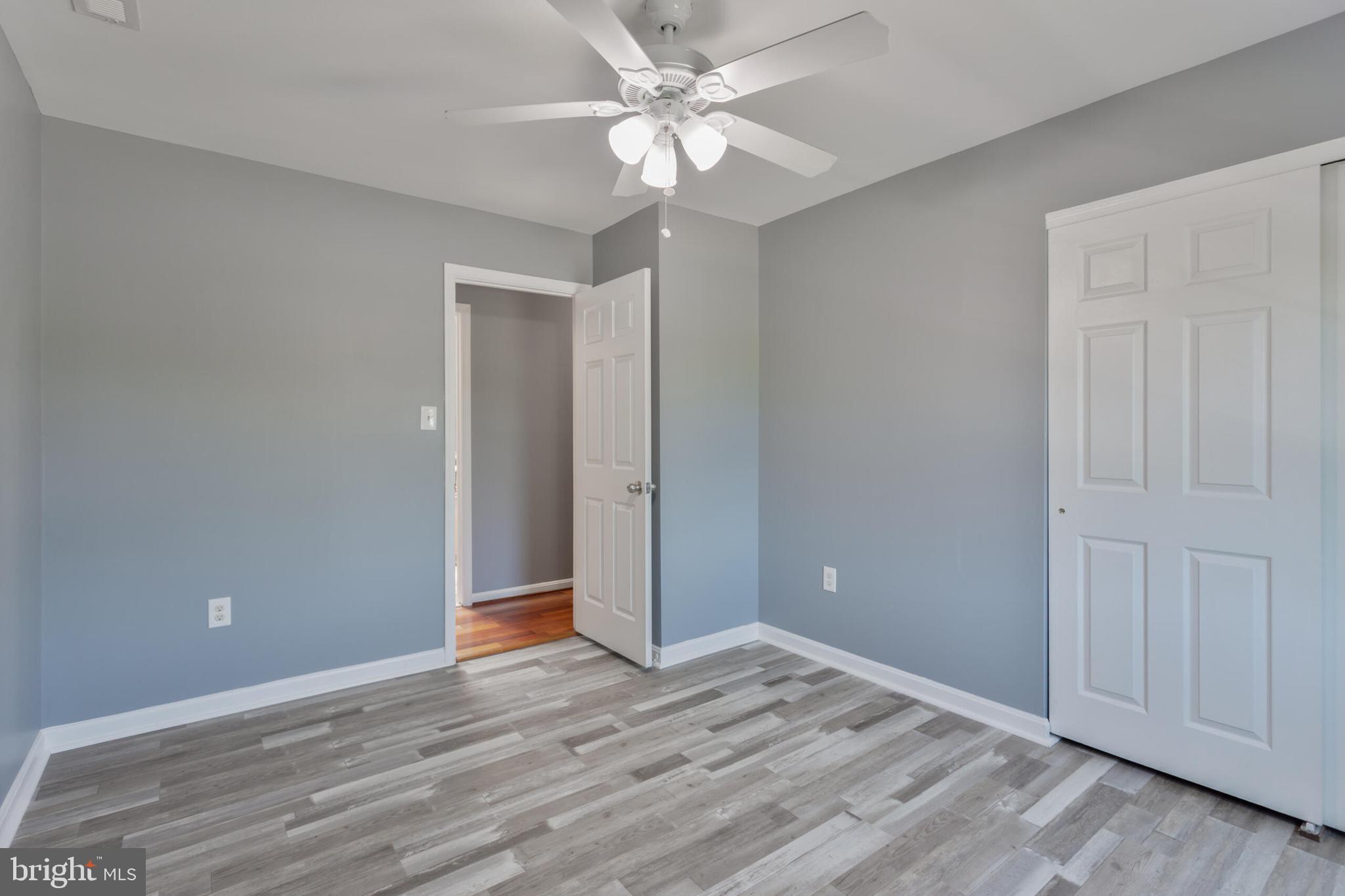 GORDONS CORNER - Residential