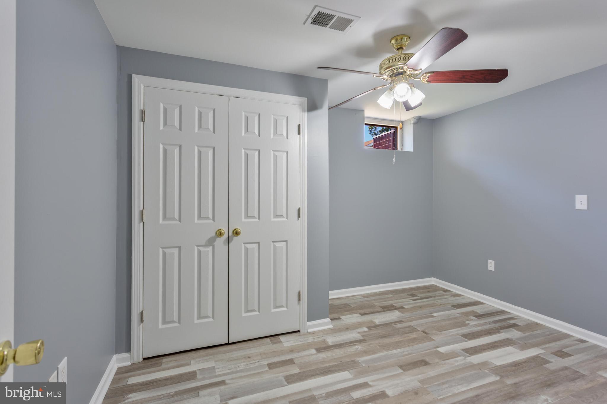 GORDONS CORNER - Residential