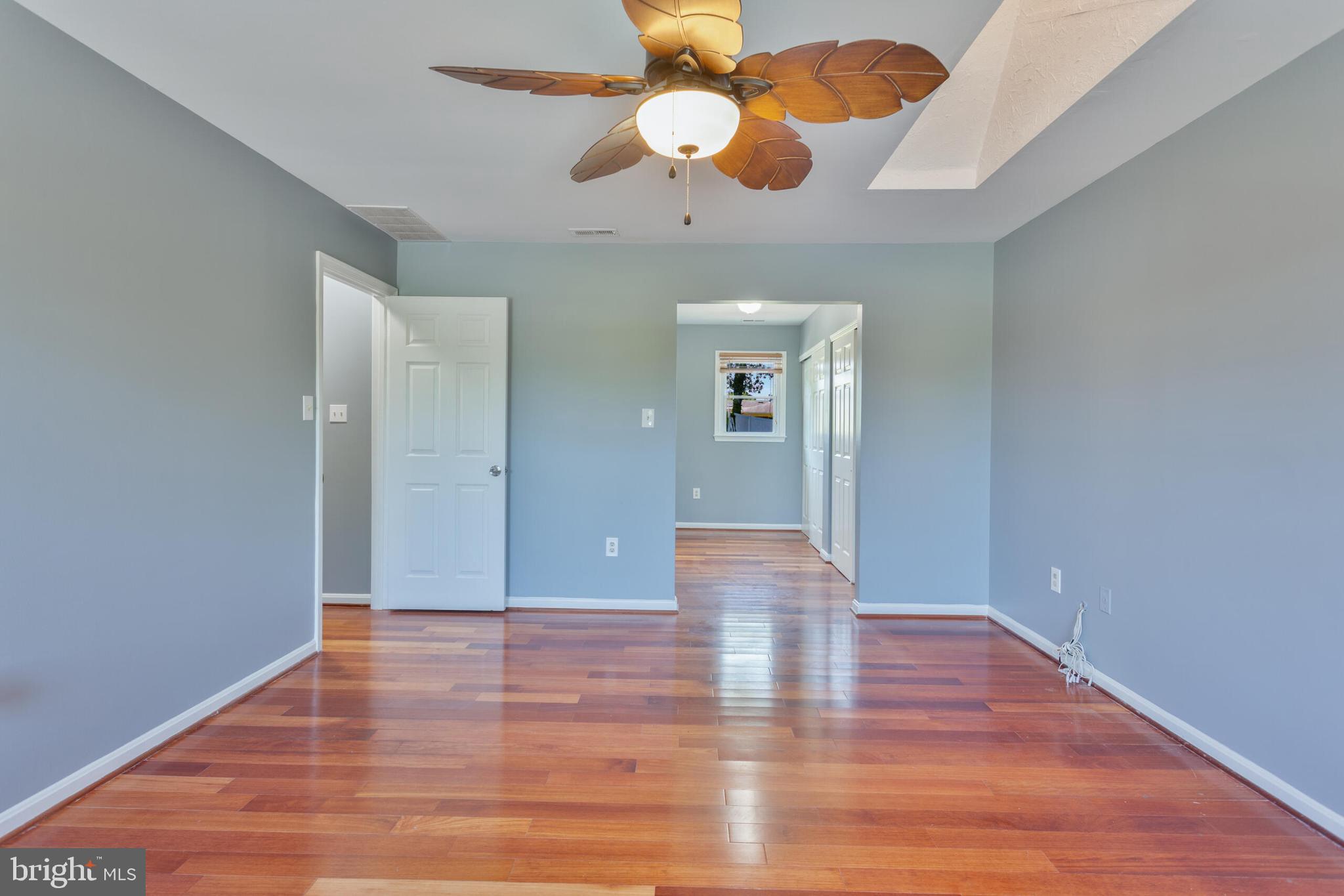 GORDONS CORNER - Residential