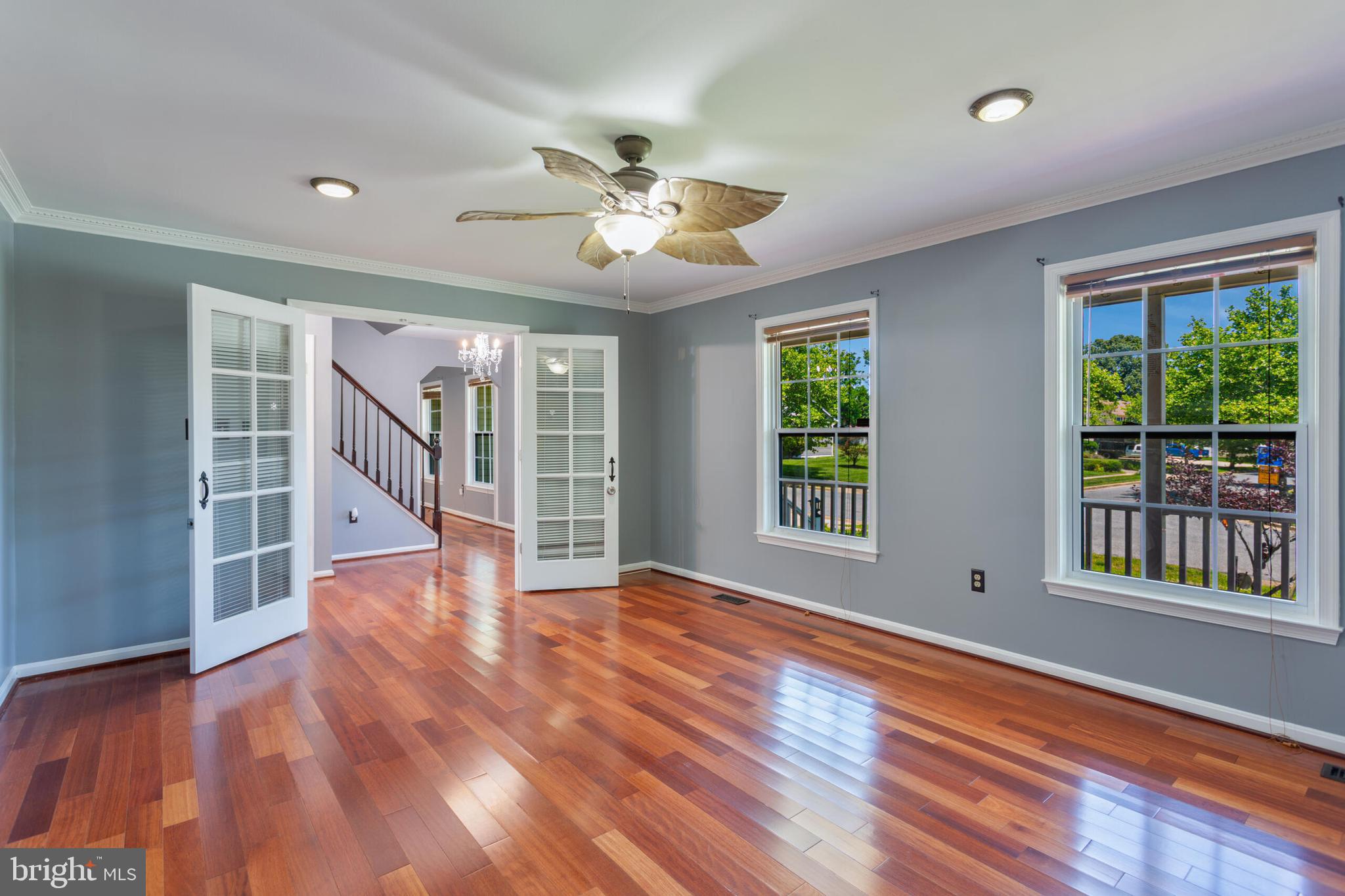 GORDONS CORNER - Residential