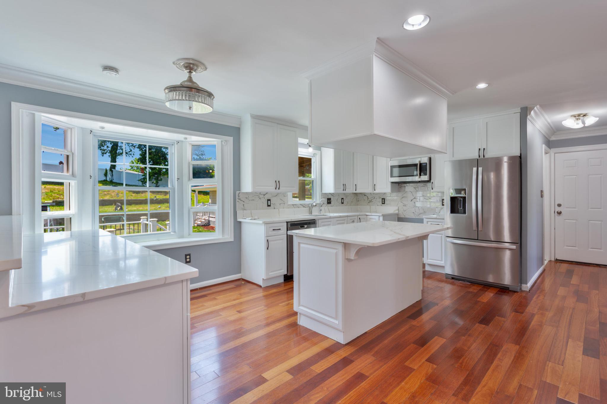 GORDONS CORNER - Residential