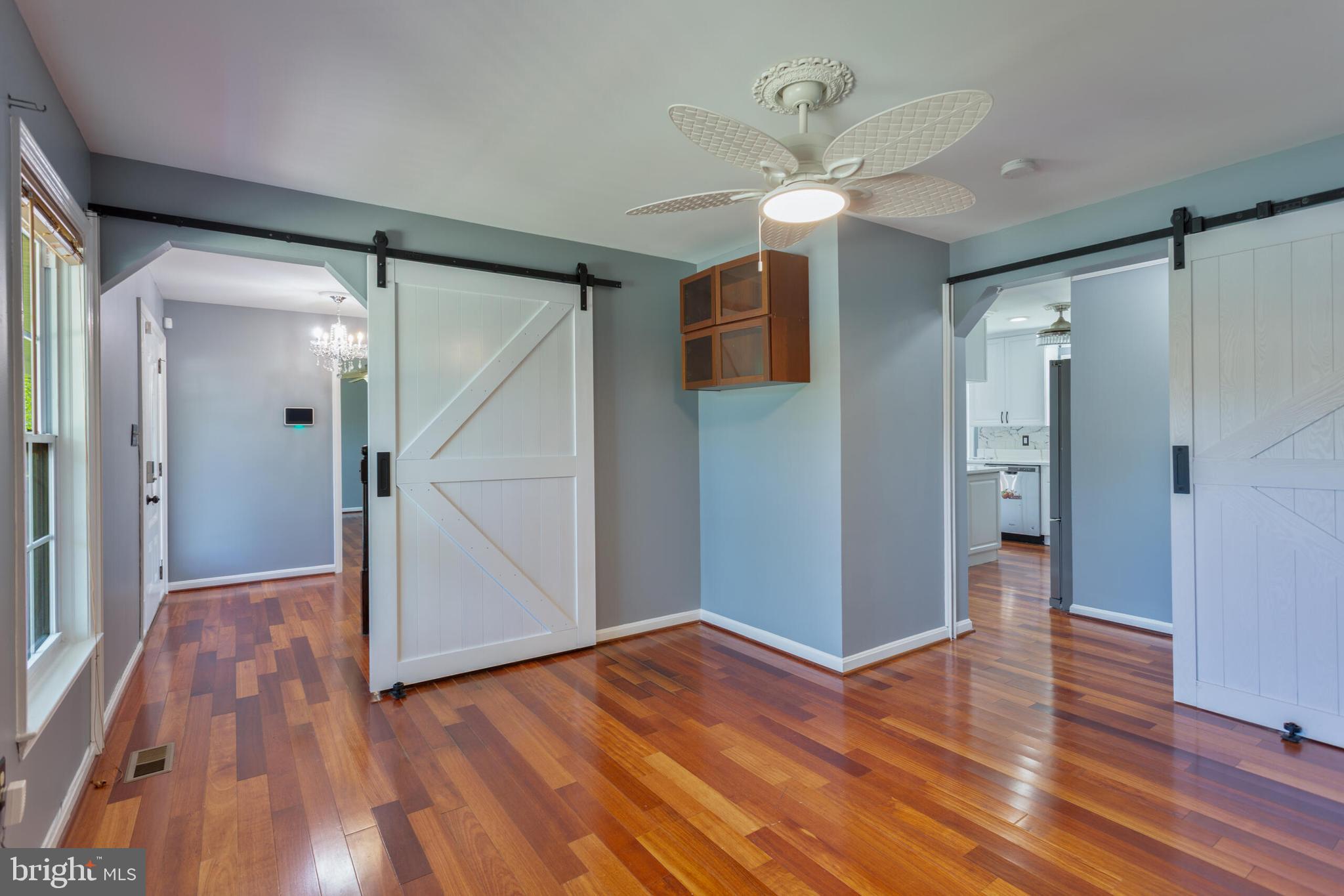 GORDONS CORNER - Residential