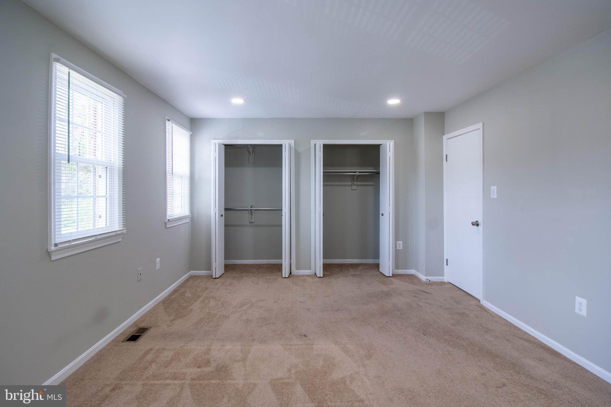 LAKEPOINTE - Residential Lease