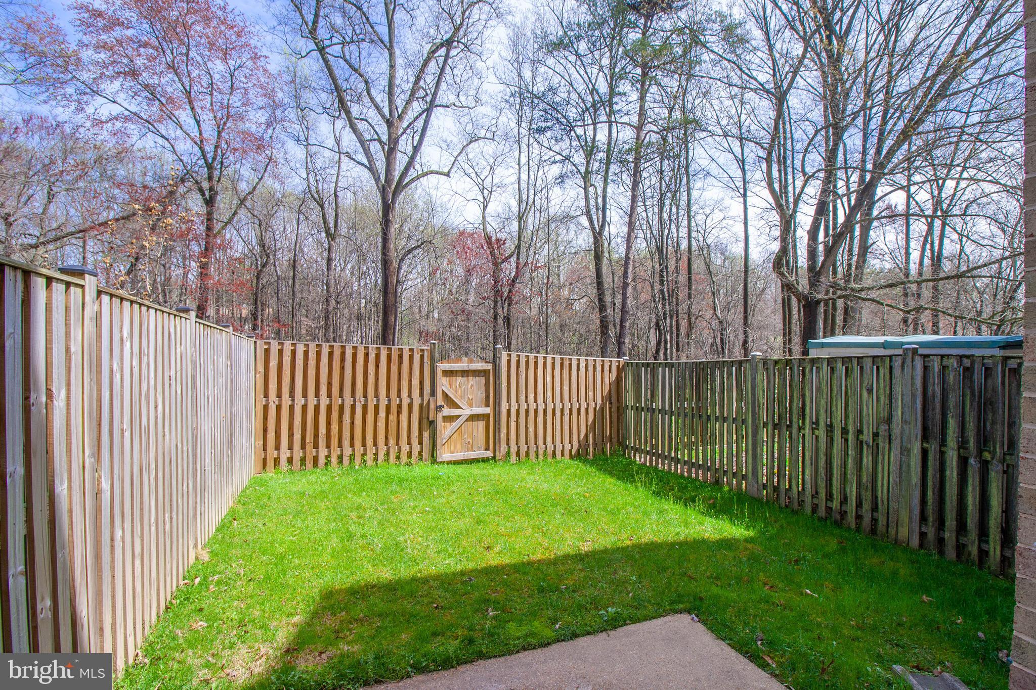 LAKEPOINTE - Residential Lease