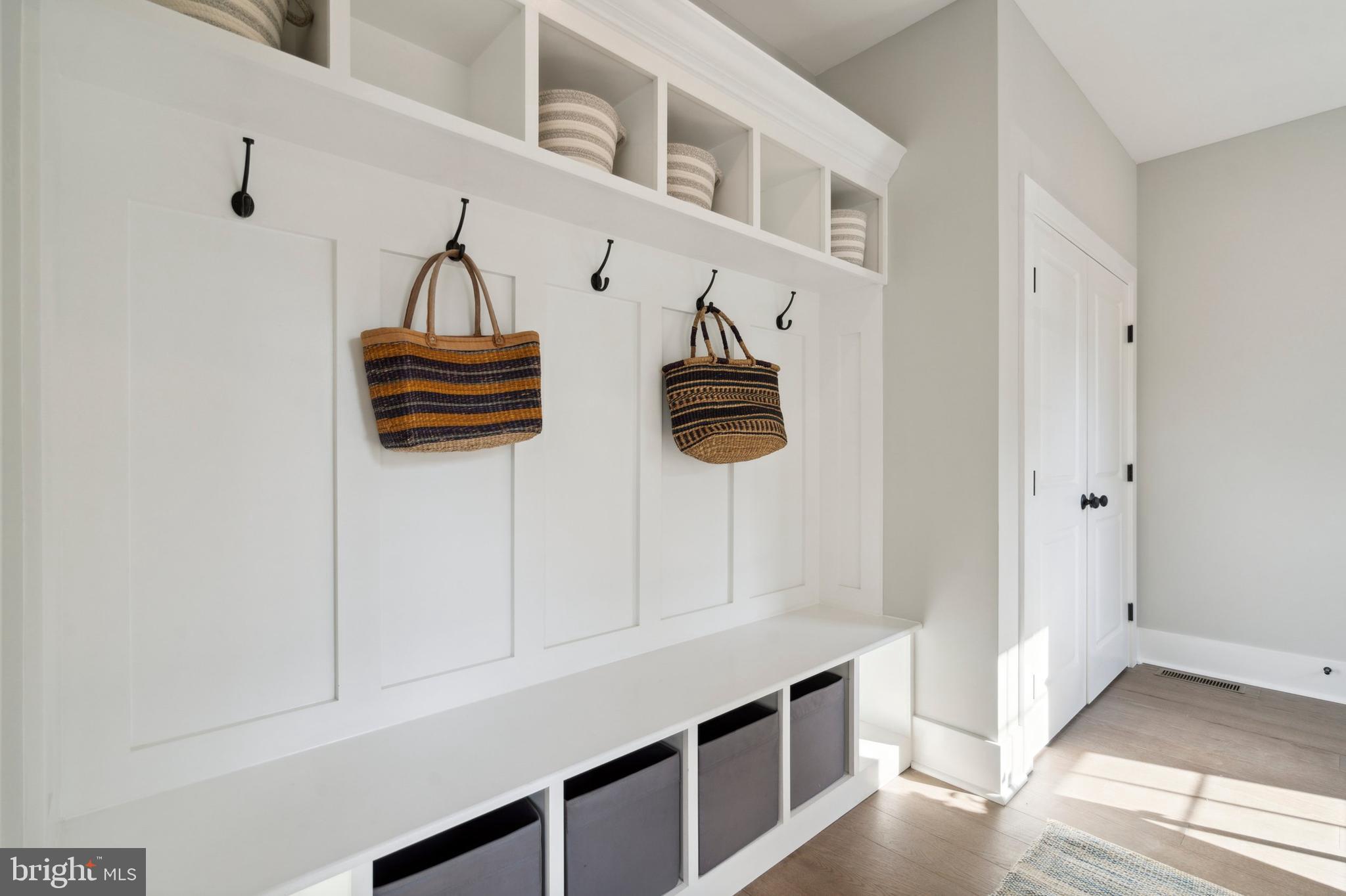 MERION PARK - Residential