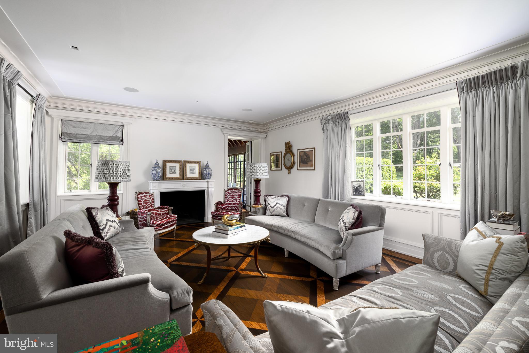 BRYN MAWR - Residential