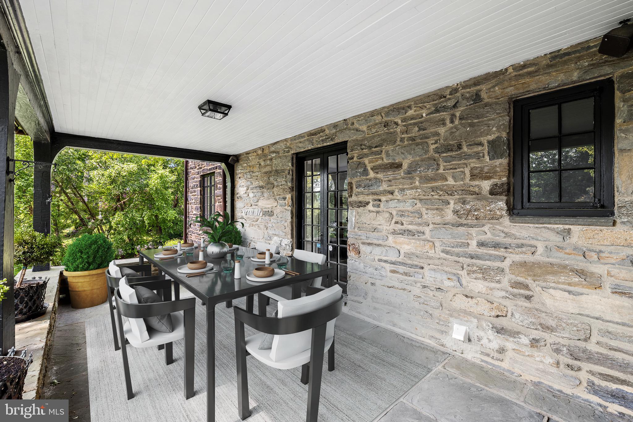 BRYN MAWR - Residential