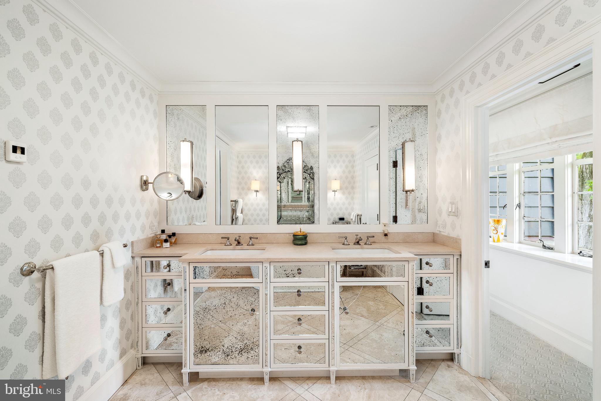 BRYN MAWR - Residential