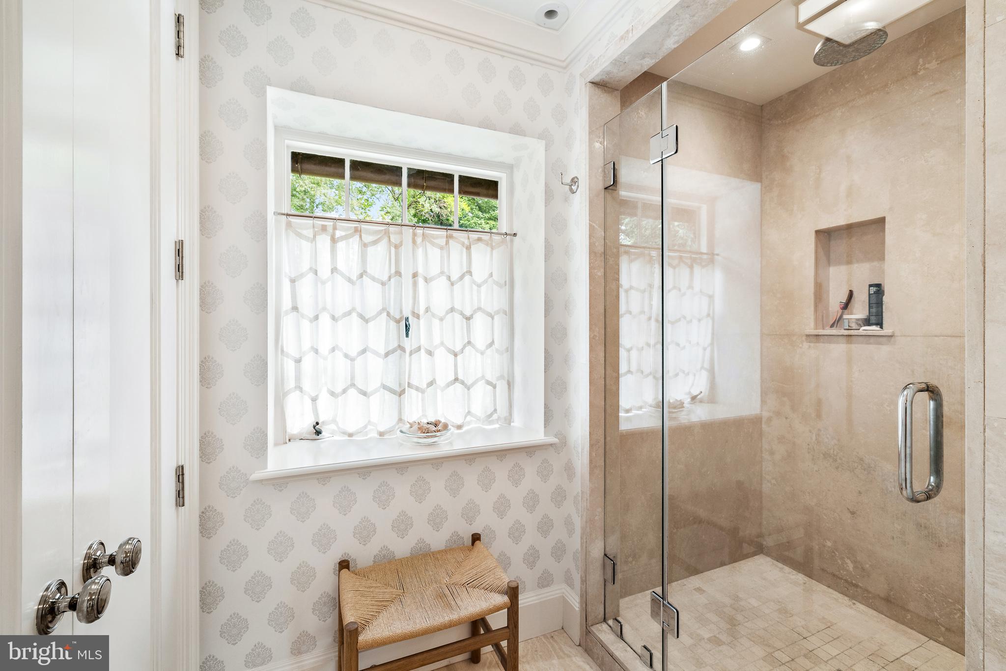 BRYN MAWR - Residential