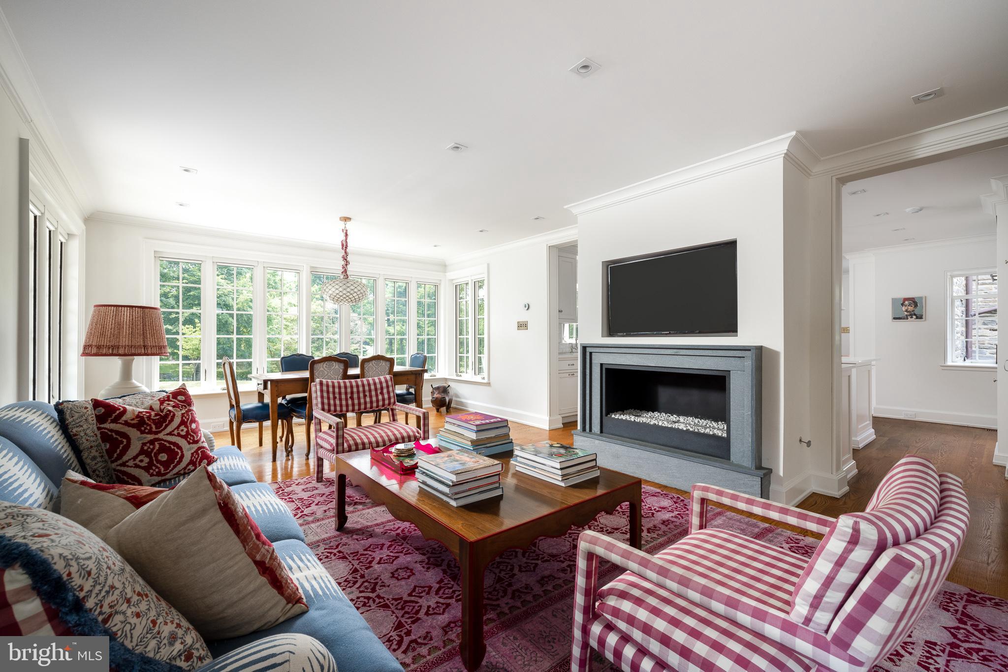 BRYN MAWR - Residential